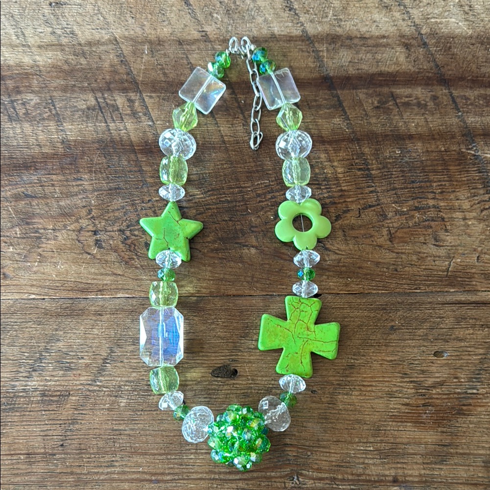 Claires Green Lucite Beaded Necklace With Howlite Charms 45$